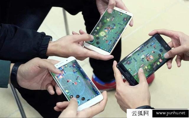 iPhone電池發熱燙手 夏天預防蘋果手機發熱的4個技巧
