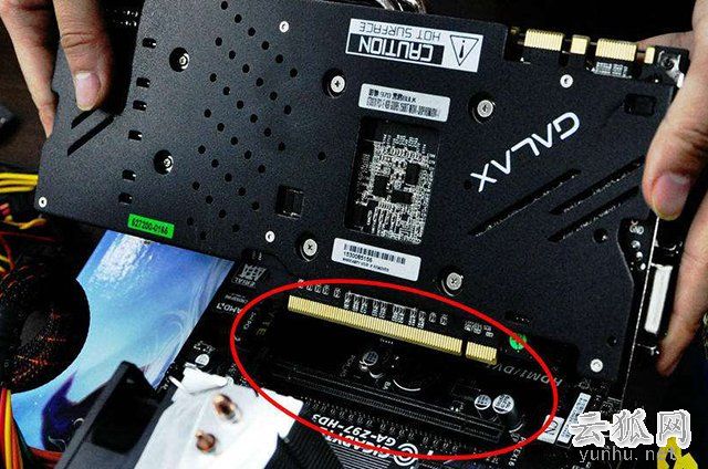 電腦顯卡花屏怎么辦？電腦獨立顯卡花屏的原因和解決方法