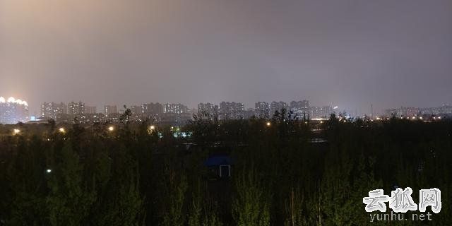 手機拍照技巧：教你如何使用手機的專業模式來拍攝純凈的夜景