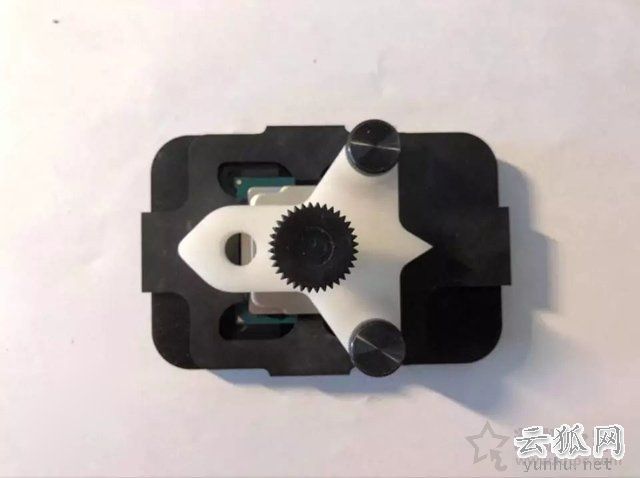 CPU開蓋換液金教程：CPU開蓋換暴力熊液金圖解教程