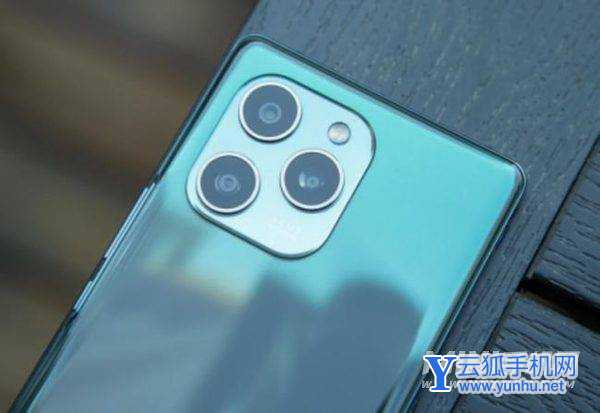 iPhone12Pro和榮耀60se區別是什么-手機參數對比
