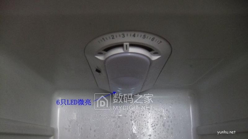 拆解新飛223升3門電冰箱，檢修LED燈光變暗通病故障