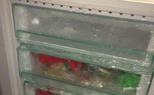 冰箱冷凍室結冰很厚什么原因？千萬不要這樣處理