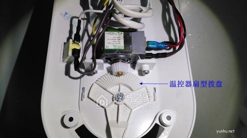 拆解新飛223升3門電冰箱，檢修LED燈光變暗通病故障