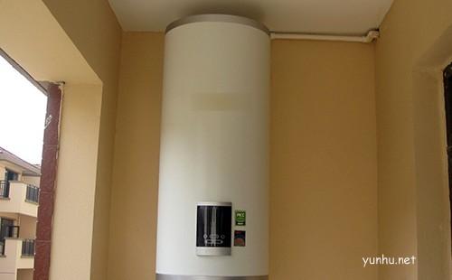 空氣能熱水器顯示e1故障表示什么(常見維修方法)