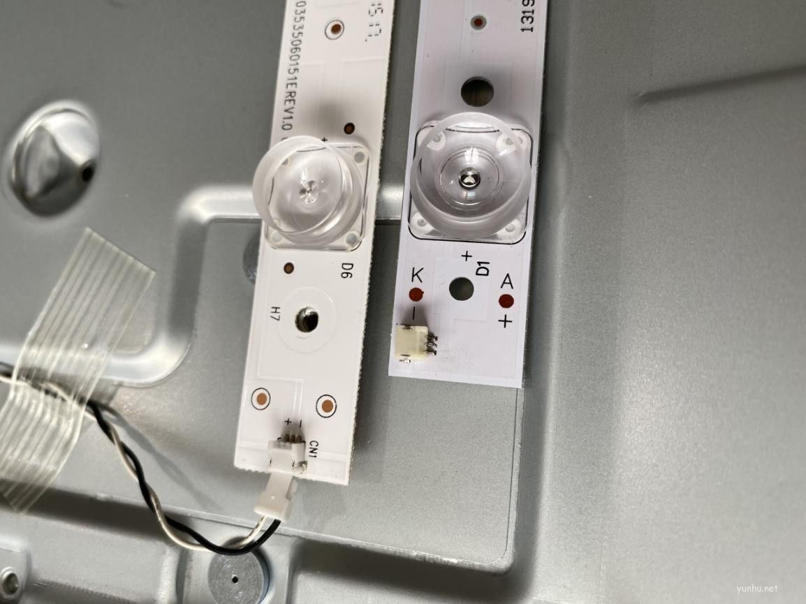 創維酷開電視拆機記