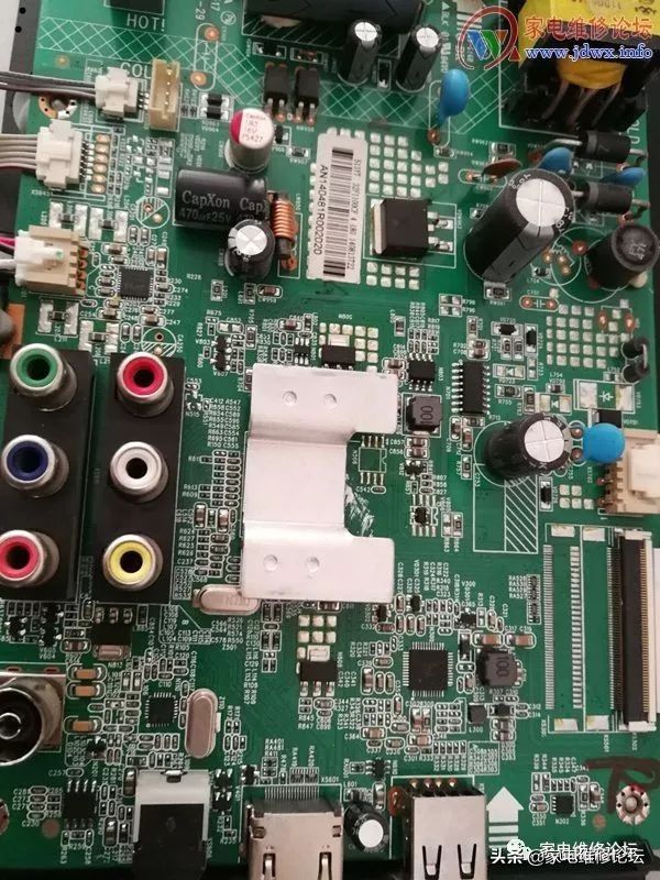 康佳液晶電視LED32F1100CF不開機故障修復