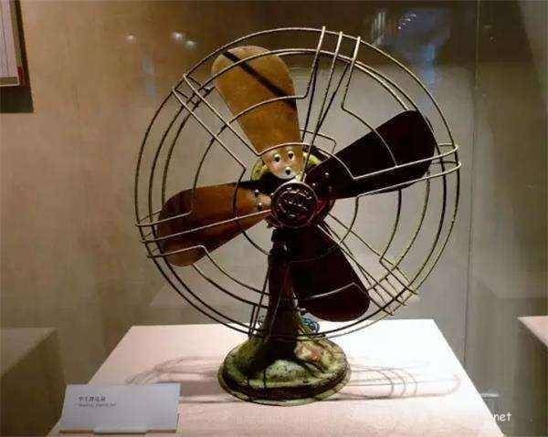 風扇不轉了怎么修
