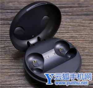 JBL FREE耳機怎么充電