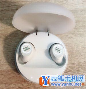JBL FREE耳機怎么開機和關機