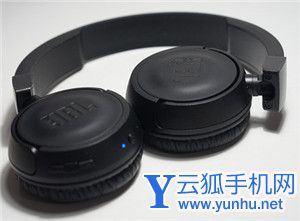 JBL T450BT耳機怎么開機和關機