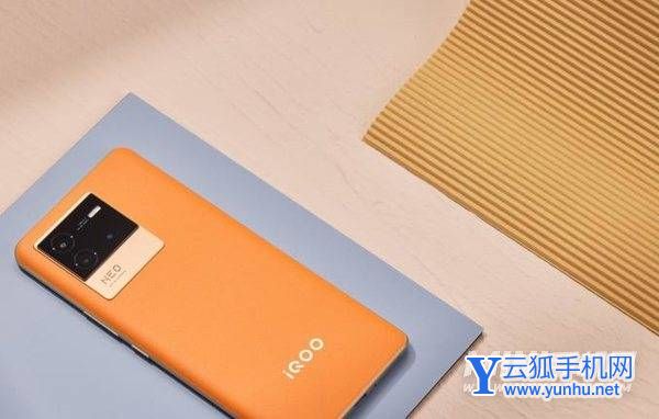 iQOONeo6好看嗎-外觀賞析(2/2)
