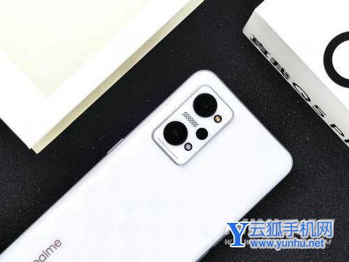 真我Q5Pro和真我GTneo2參數對比-手機哪款更值得入手