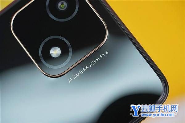 榮耀暢玩30圖賞-長得怎么樣?外觀詳圖(3/3)