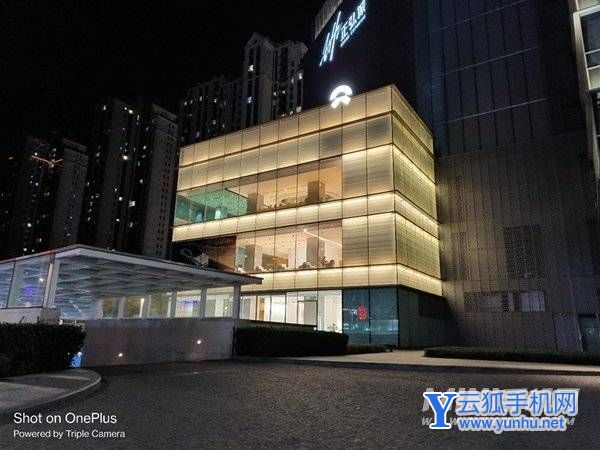 1899元最強LCD旗艦！一加Ace競速版評測：幀率最穩 控溫最狠